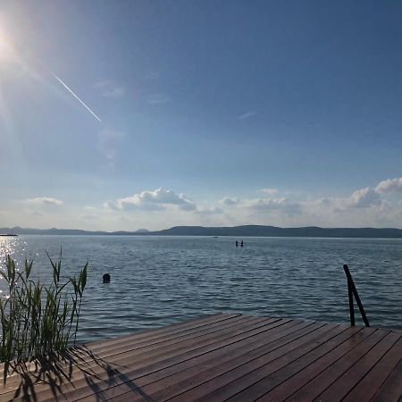 Sunny Private Beach Balatonlelle Eksteriør bilde