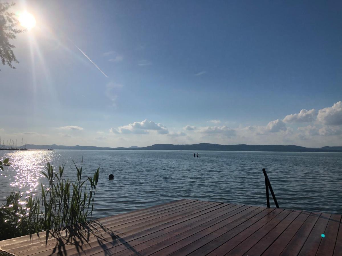 Sunny Private Beach Balatonlelle Eksteriør bilde